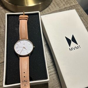 MVMT Boulevard Watch in Rosegold
